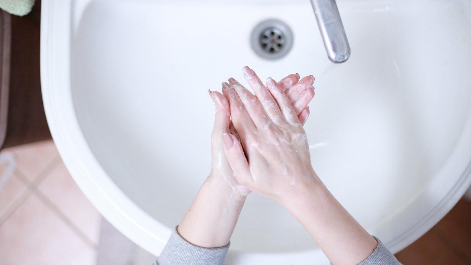 Handen wassen